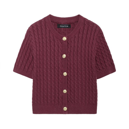 LuxeLayer - Il Cardigan Imperdibile per uno Stile Casual e Chic