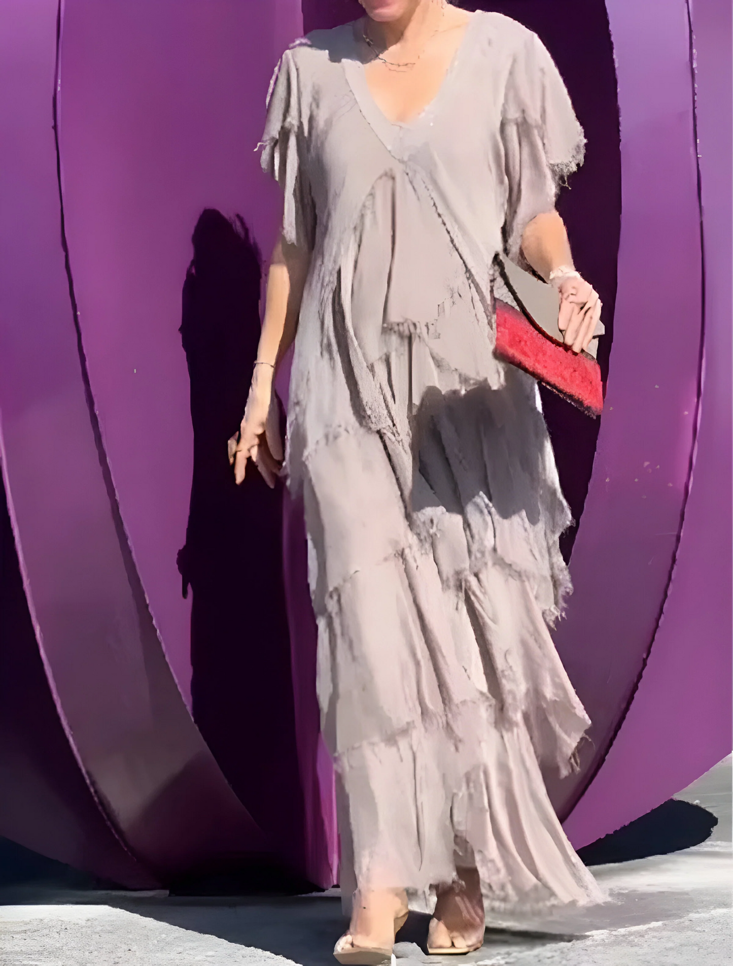 Riza - Abito Plissettato con Scollo a V e Fluttuante