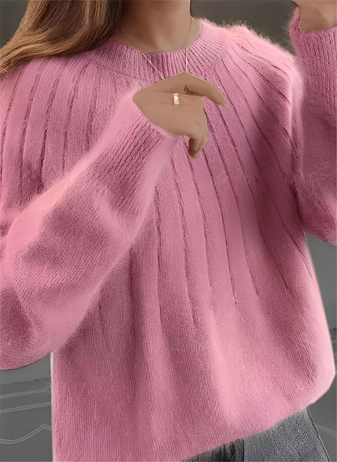 Cornelia - Maglione femminile in cashmere casual con taglio ampio