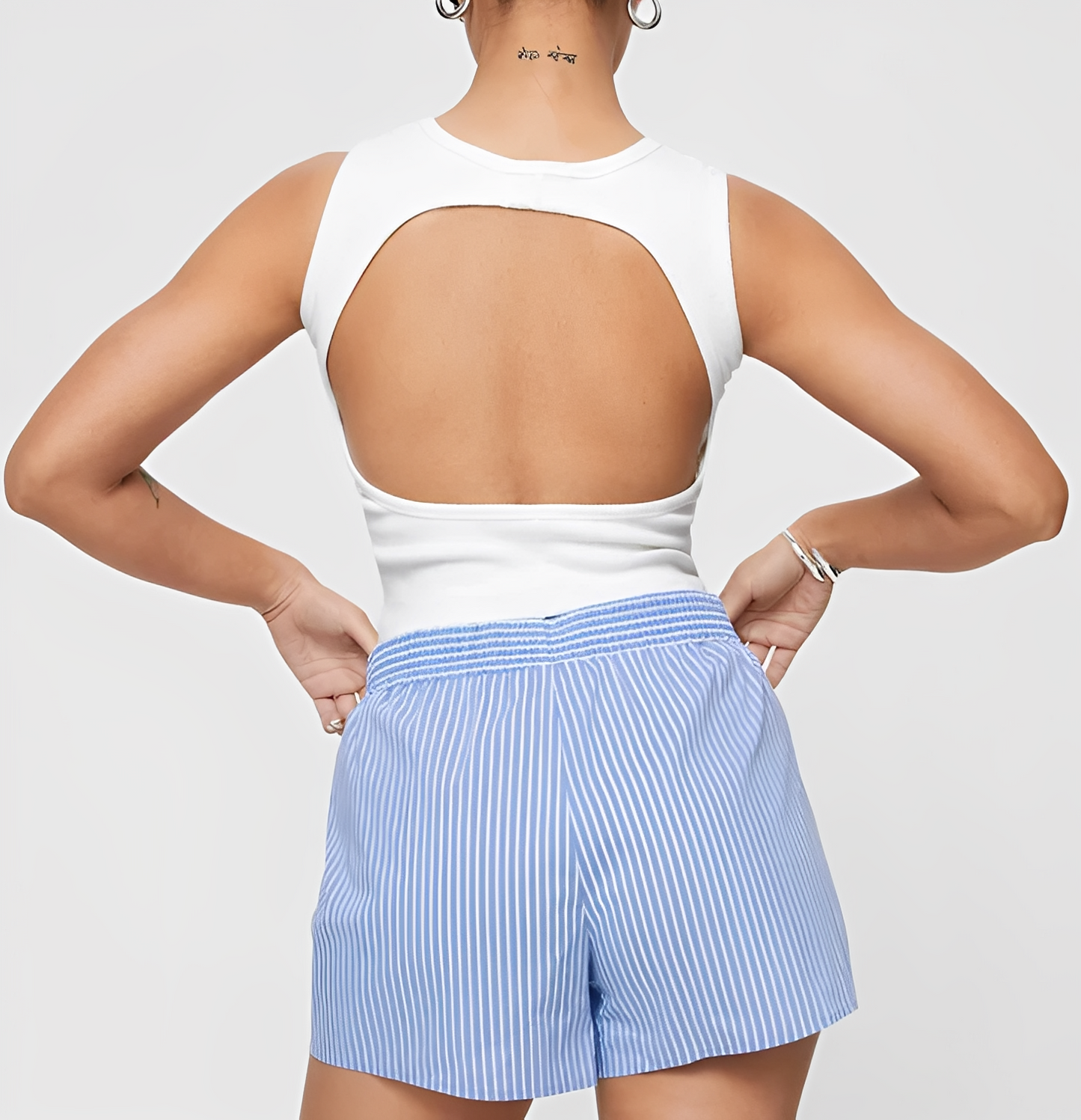 Naya – Shorts Donna a Righe con Vita Elastica