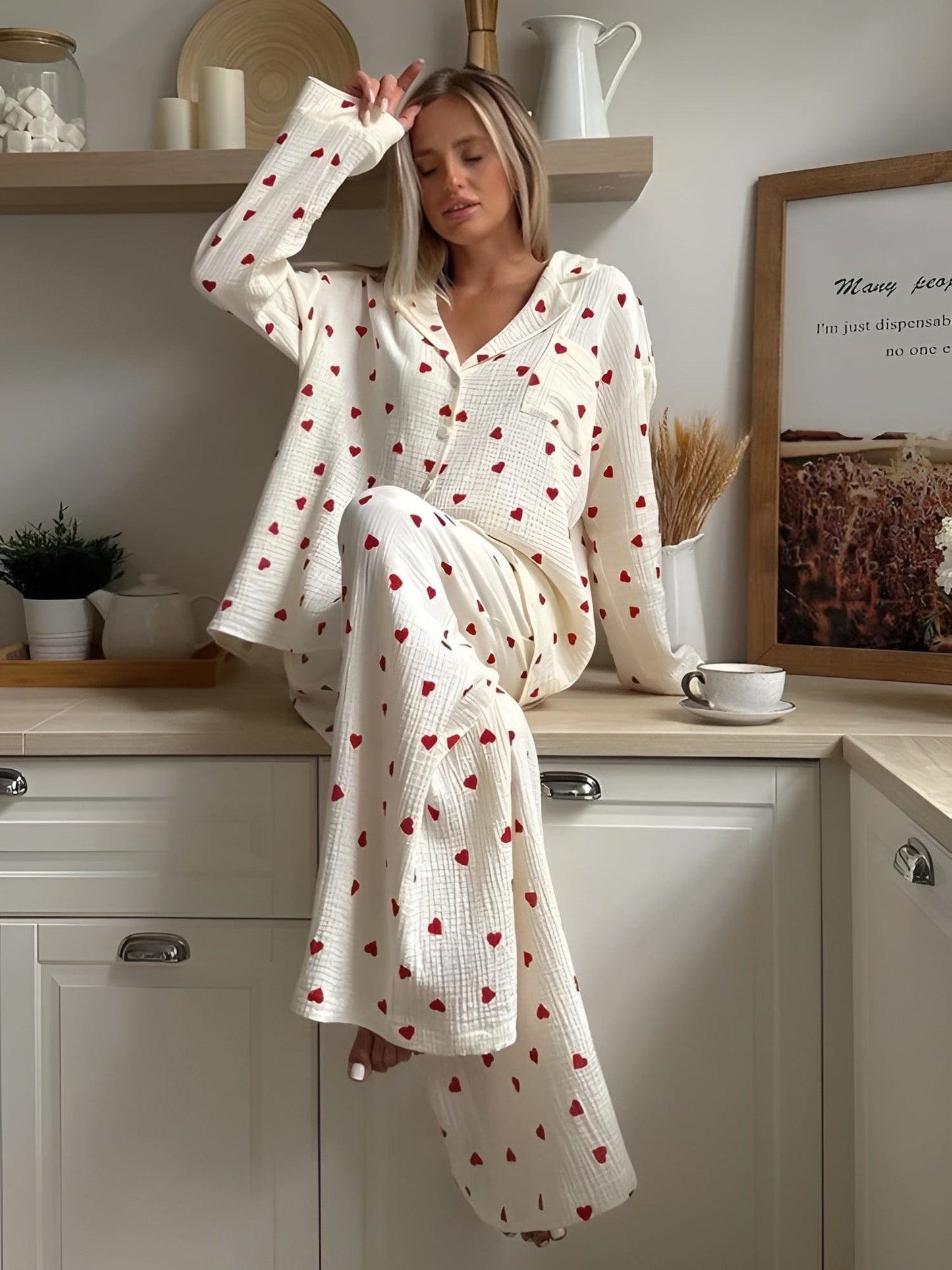 Lola – Elegante pigiama con motivi a cuore