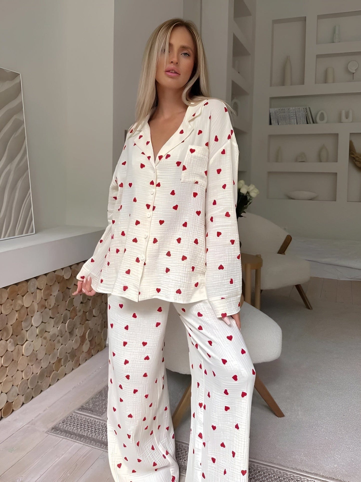 Lola – Elegante pigiama con motivi a cuore
